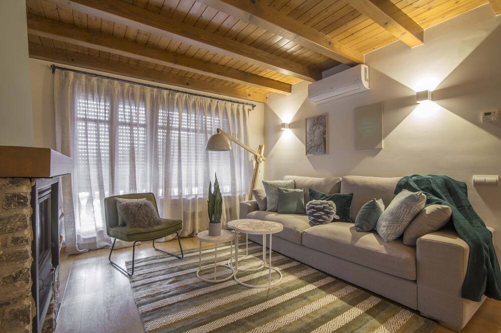 Photo of Livingroom in Alt Aneu