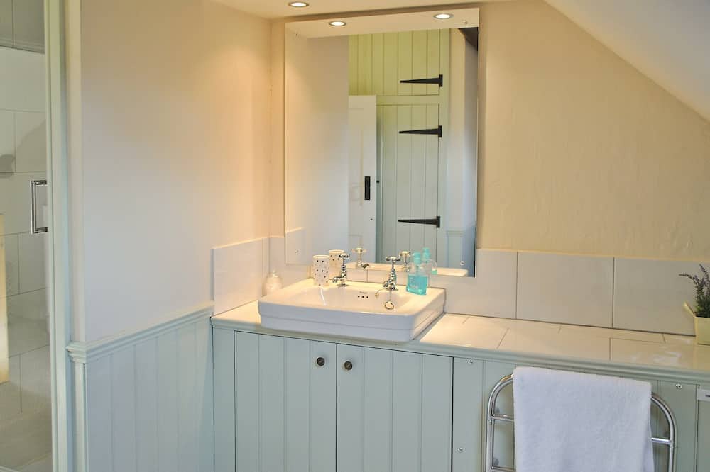 Photo of Bathroom in Goathland
