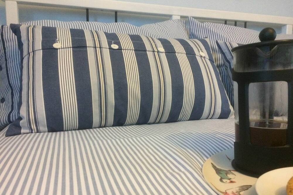 Photo of Bedroom in Dunure