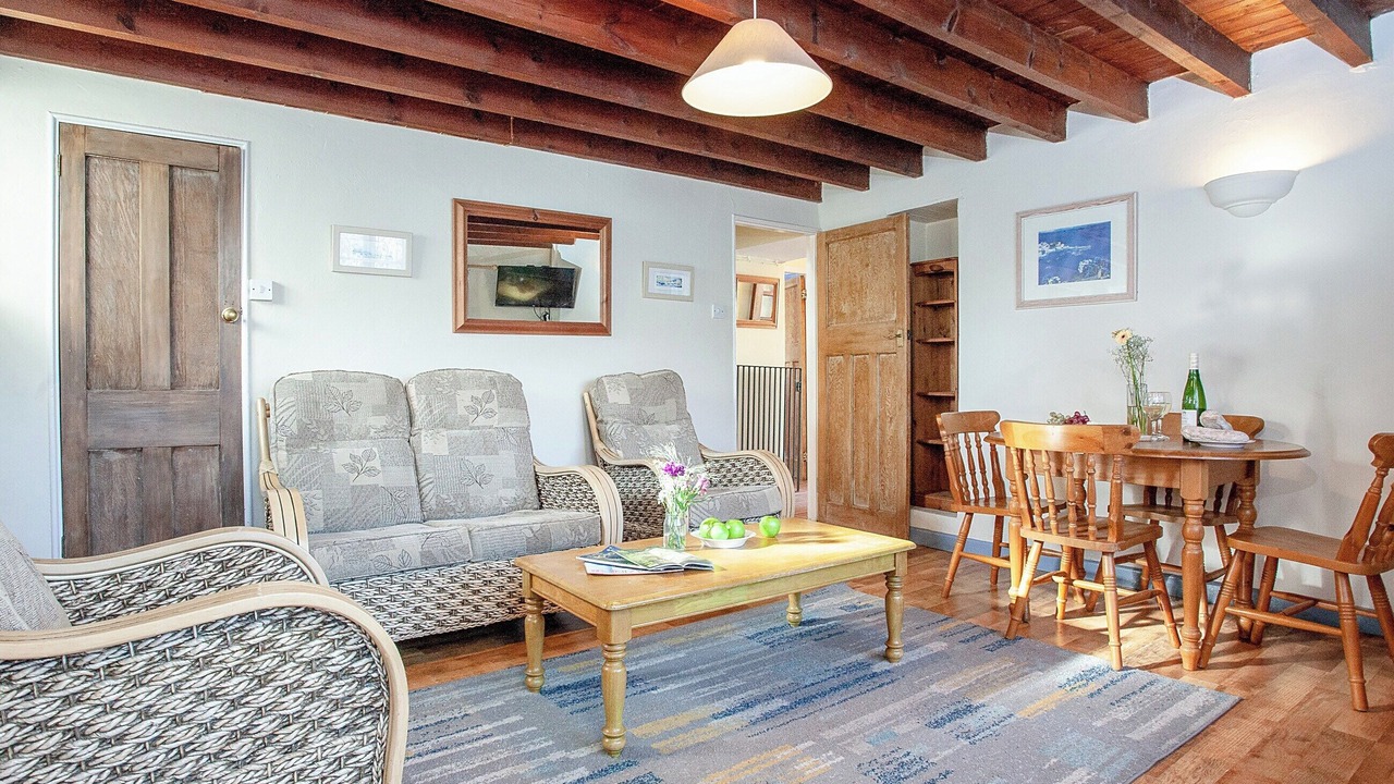 Photo of Others in Cubert