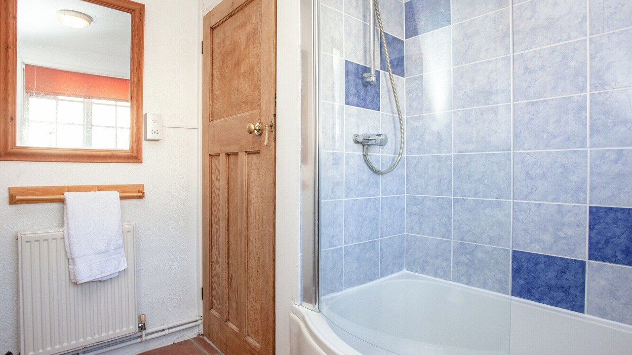 Photo of Others in Cubert