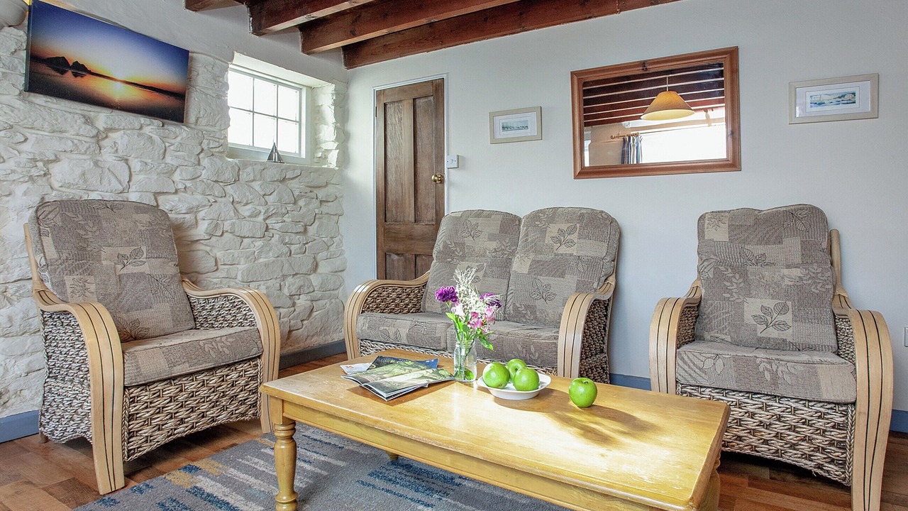 Photo of Others in Cubert