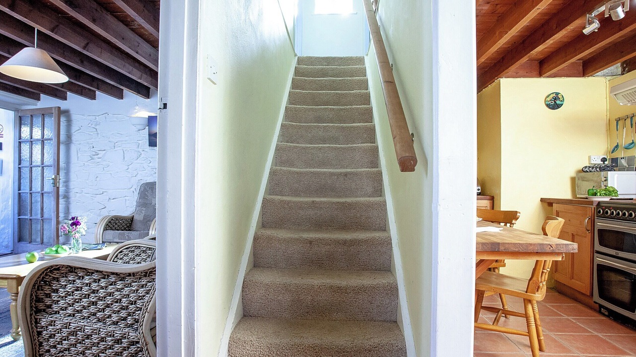 Photo of Others in Cubert