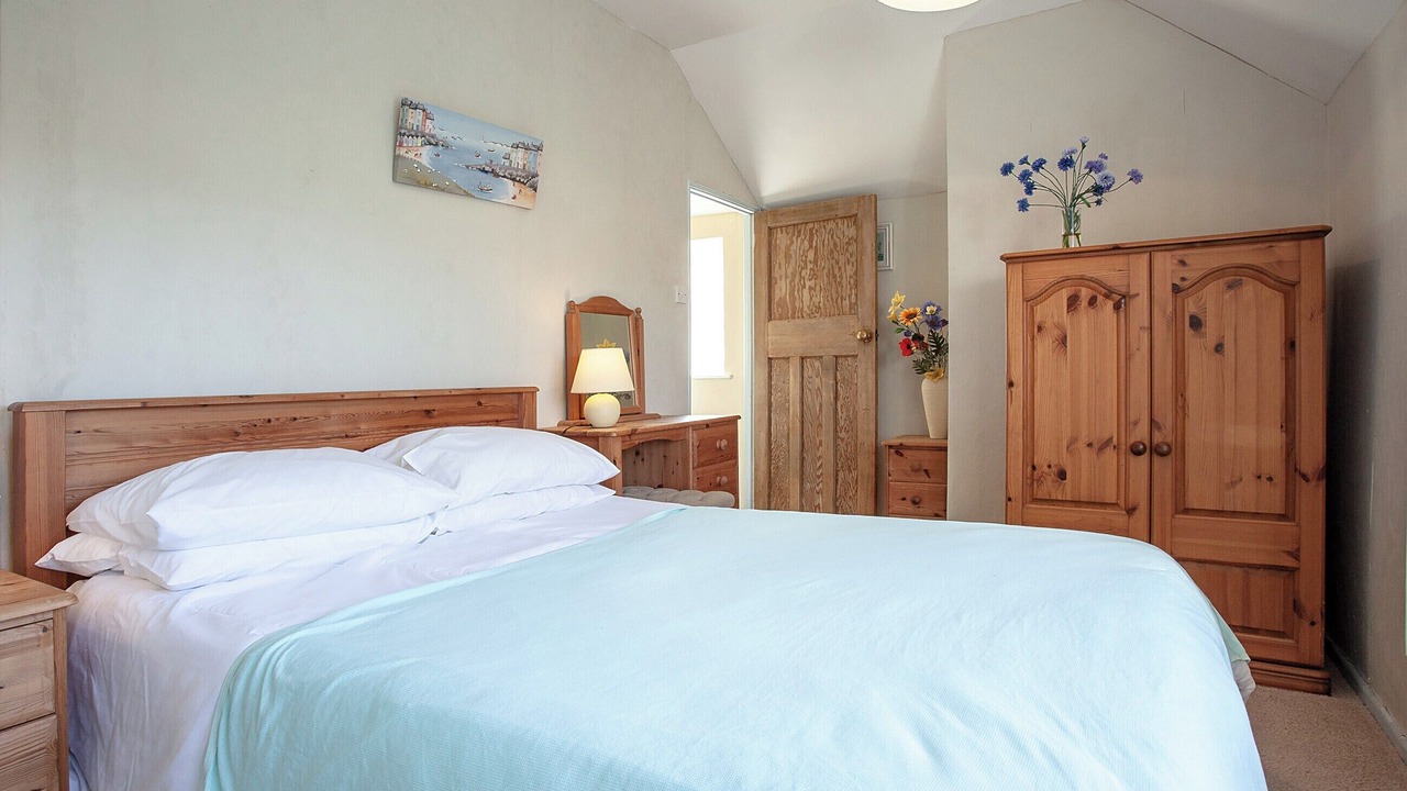 Photo of Others in Cubert