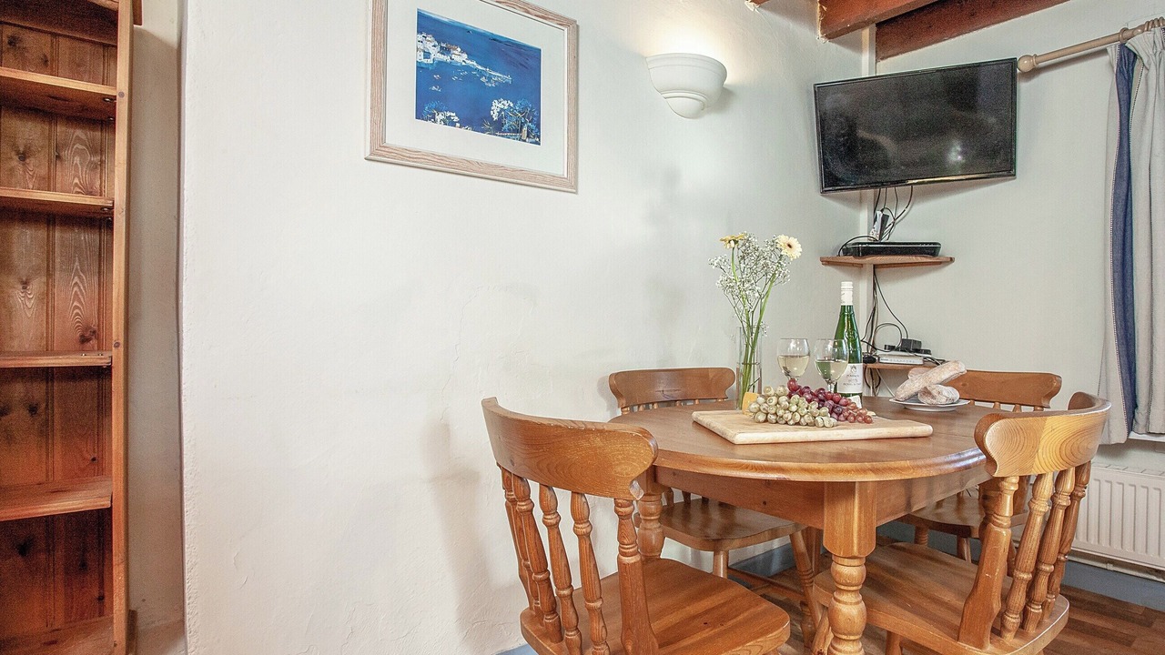 Photo of Others in Cubert