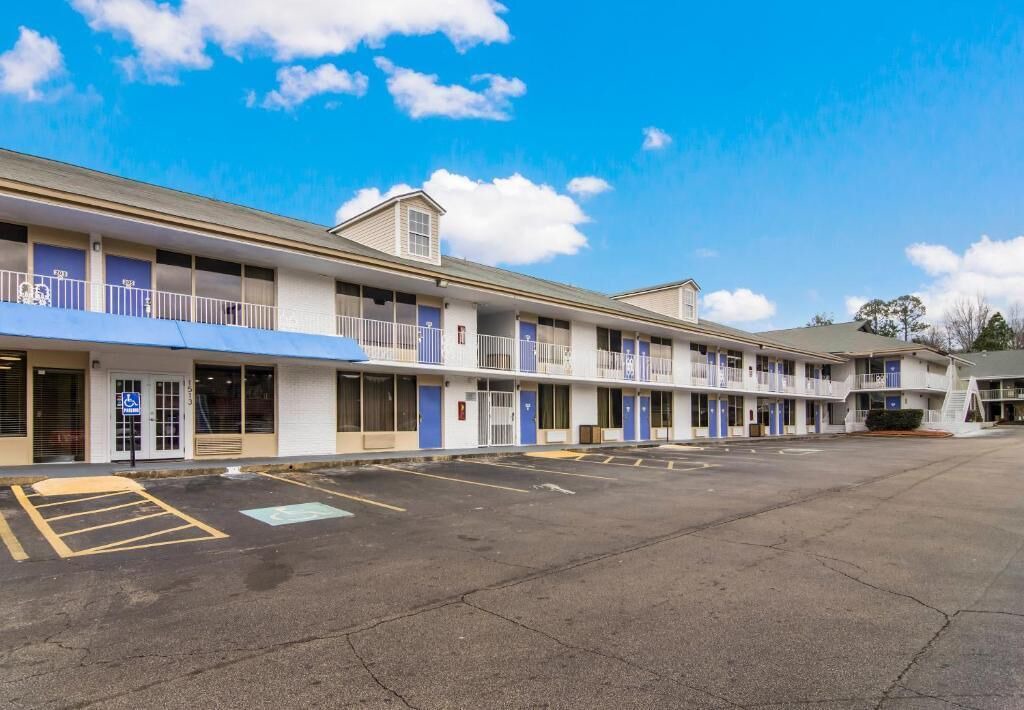 Photo of Outdoor in LaGrange