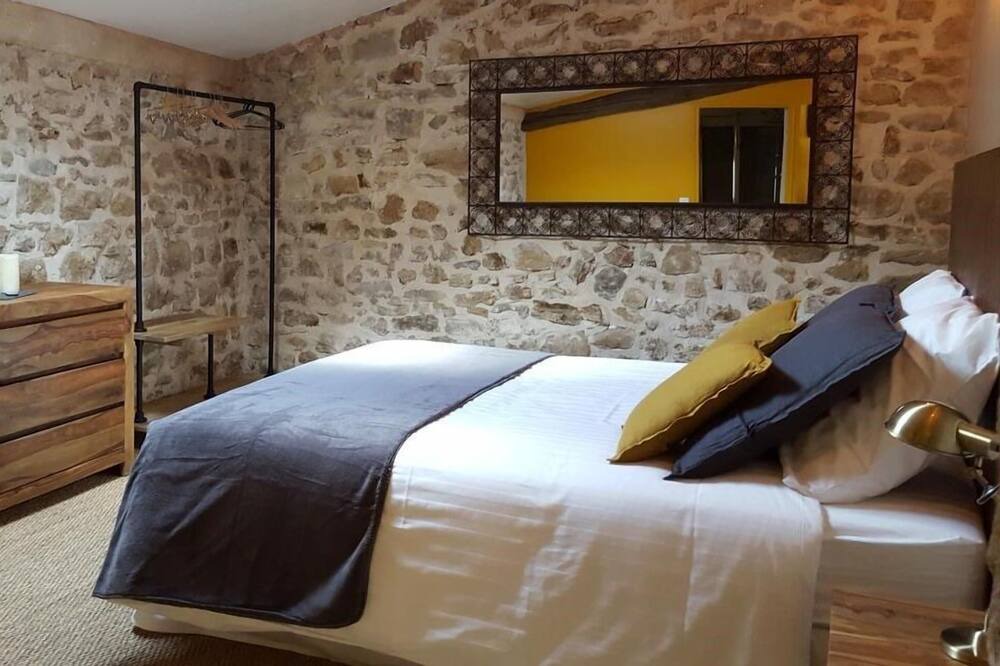 Photo of Bedroom in Tauriers