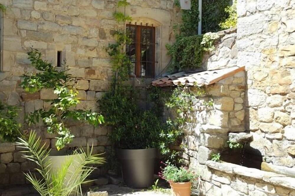 Photo of Outdoor in Tauriers
