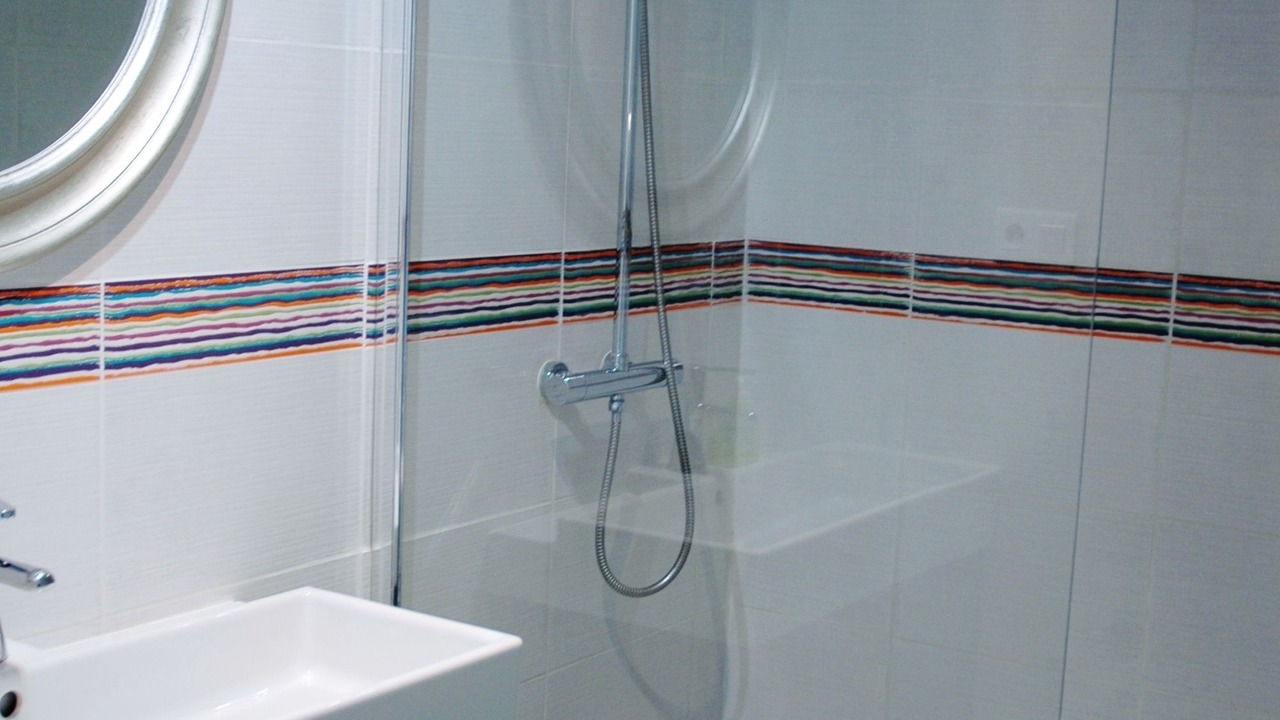 Photo of Bathroom in Plonevez-Porzay