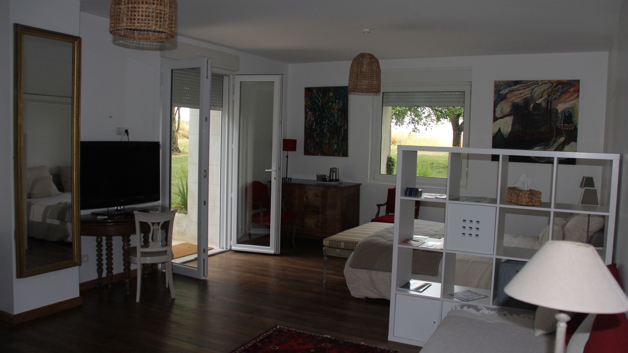 Photo of Bedroom in Blumeray