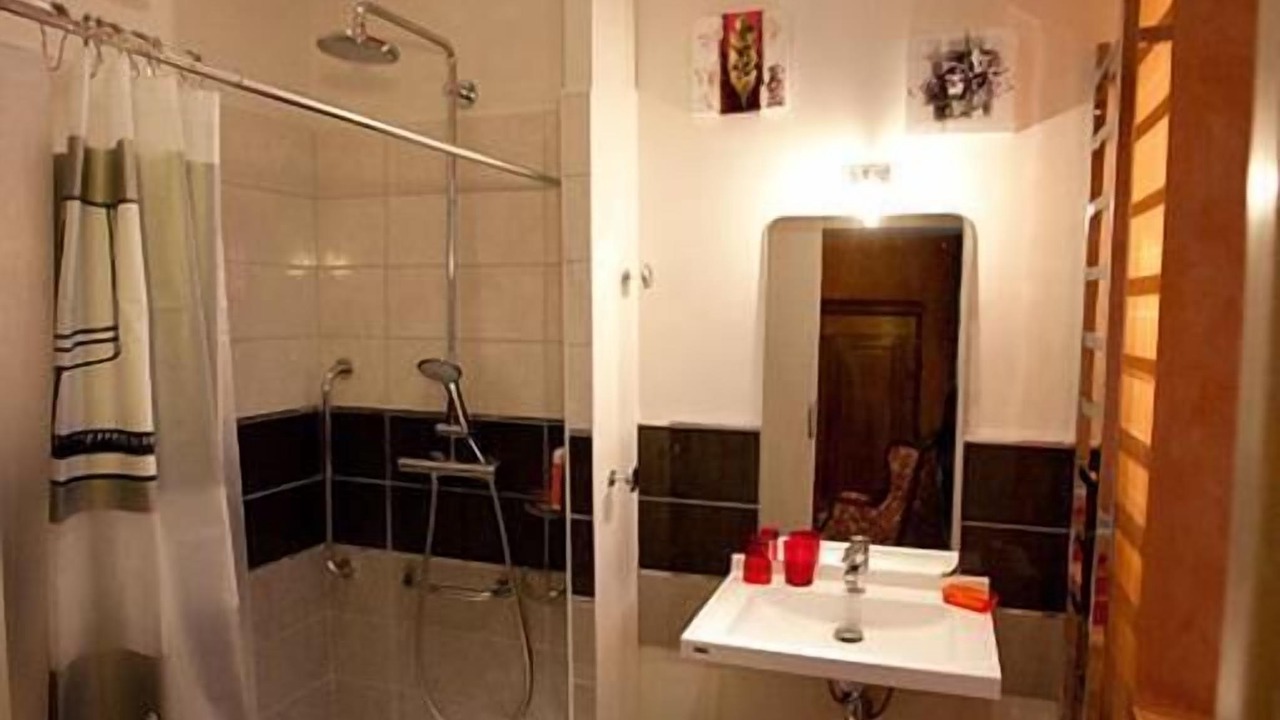 Photo of Others in Antoigne