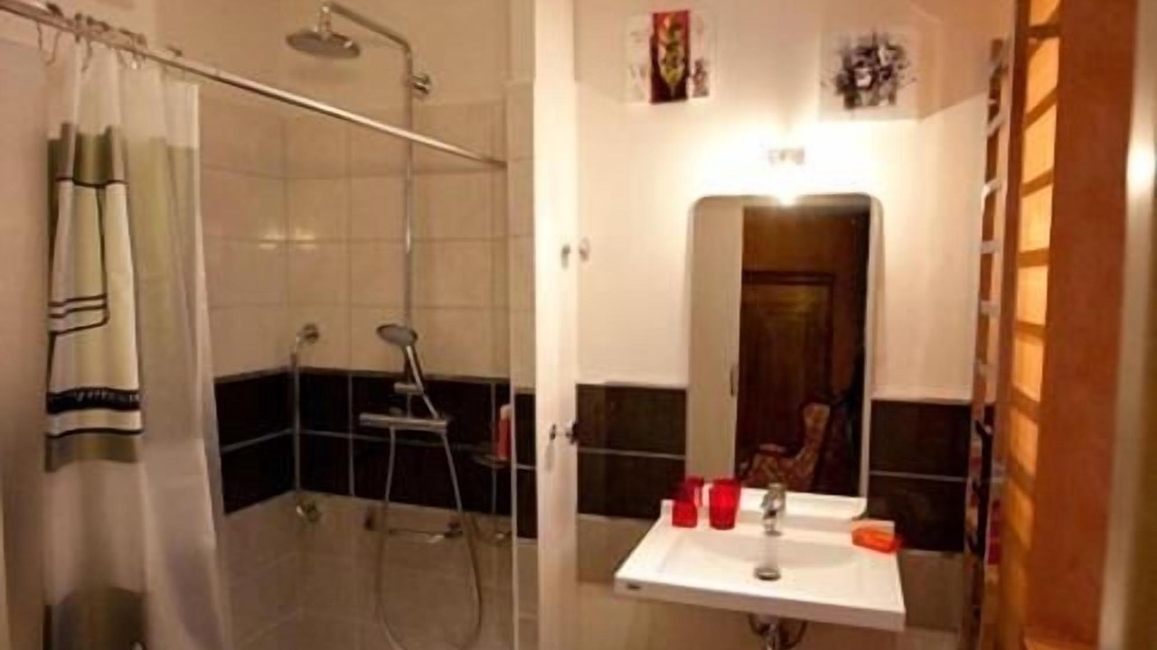 Photo of Others in Antoigne