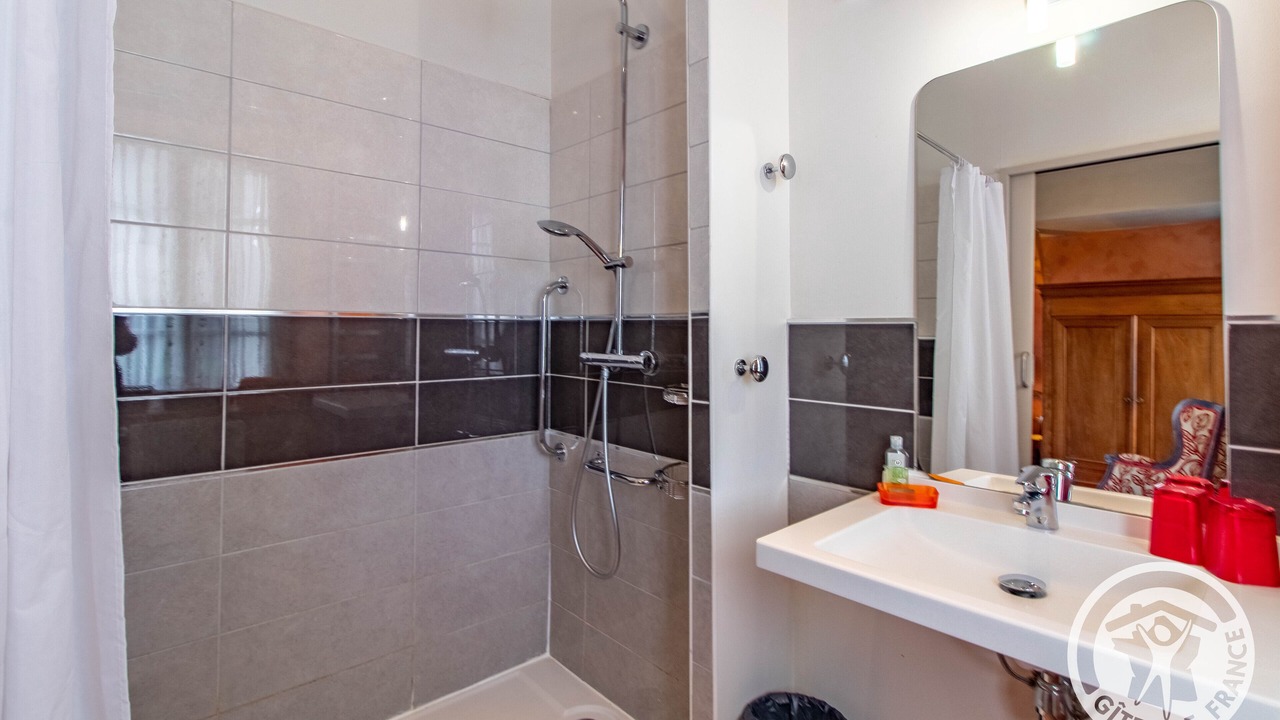 Photo of Others in Antoigne