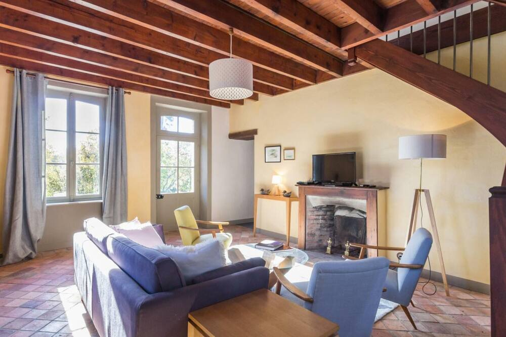 Photo of Livingroom in Saint-Jean-le-Thomas