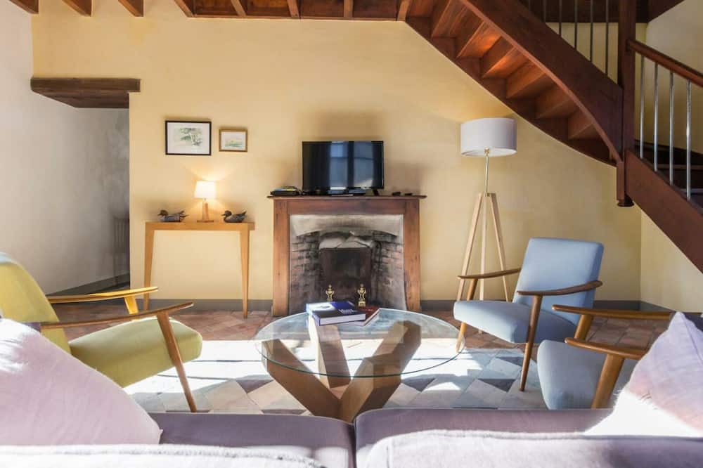 Photo of Livingroom in Saint-Jean-le-Thomas