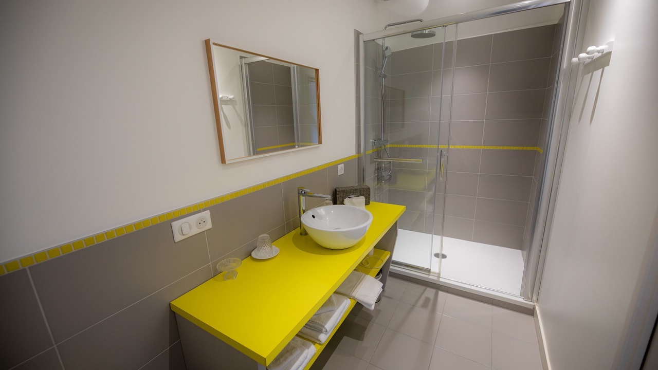 Photo of Bathroom in Quettreville-sur-Sienne