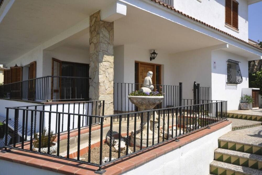 Photo of Others in Pineda de Mar