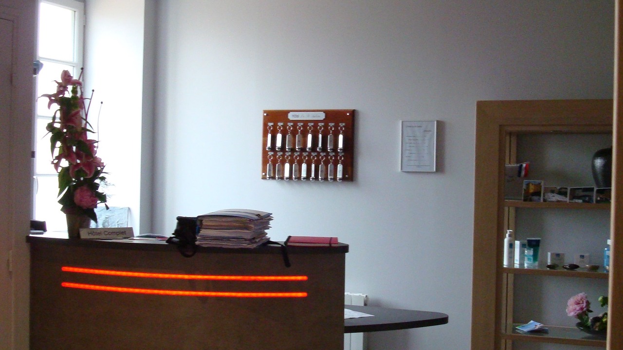 Photo of Others in Cheville