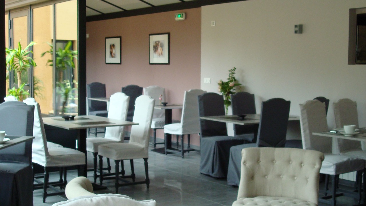 Photo of Others in Cheville