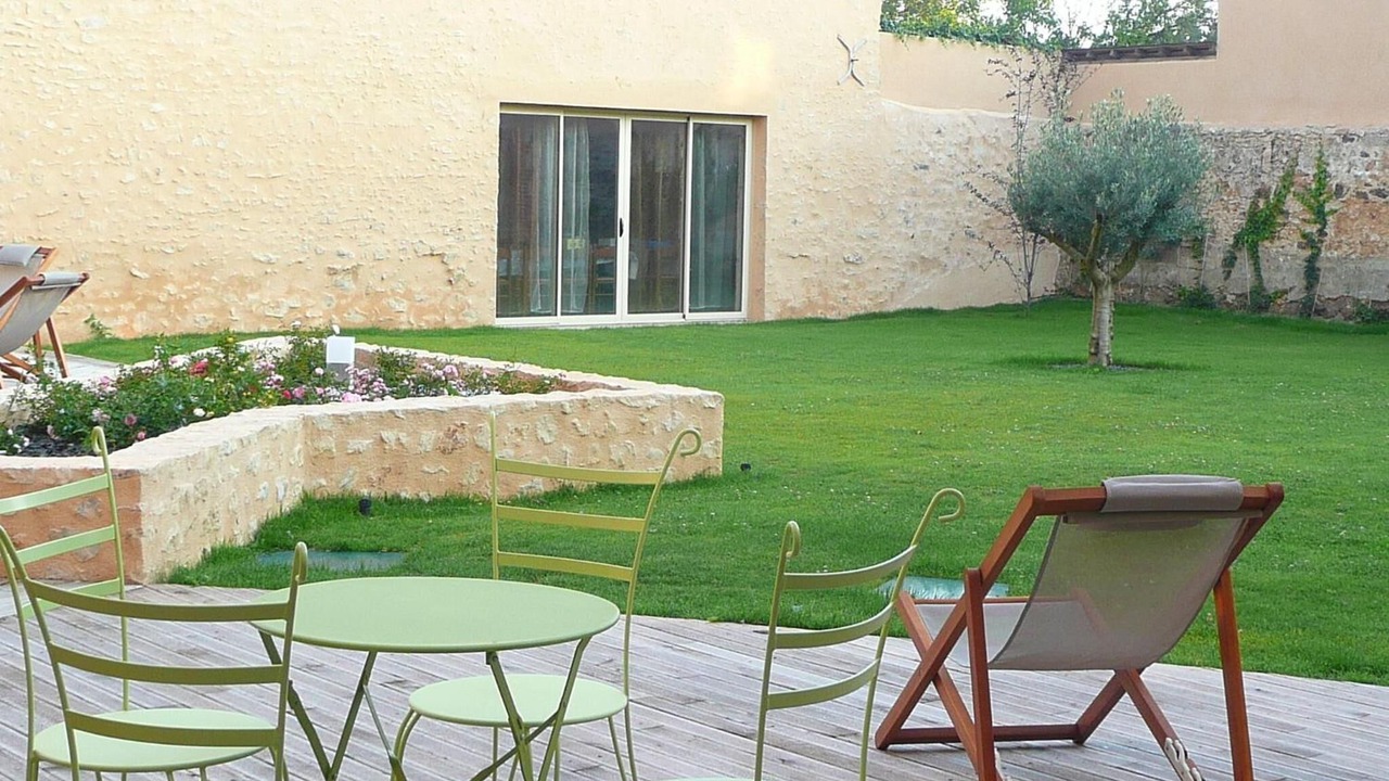 Photo of Patio Balcony in Cheville