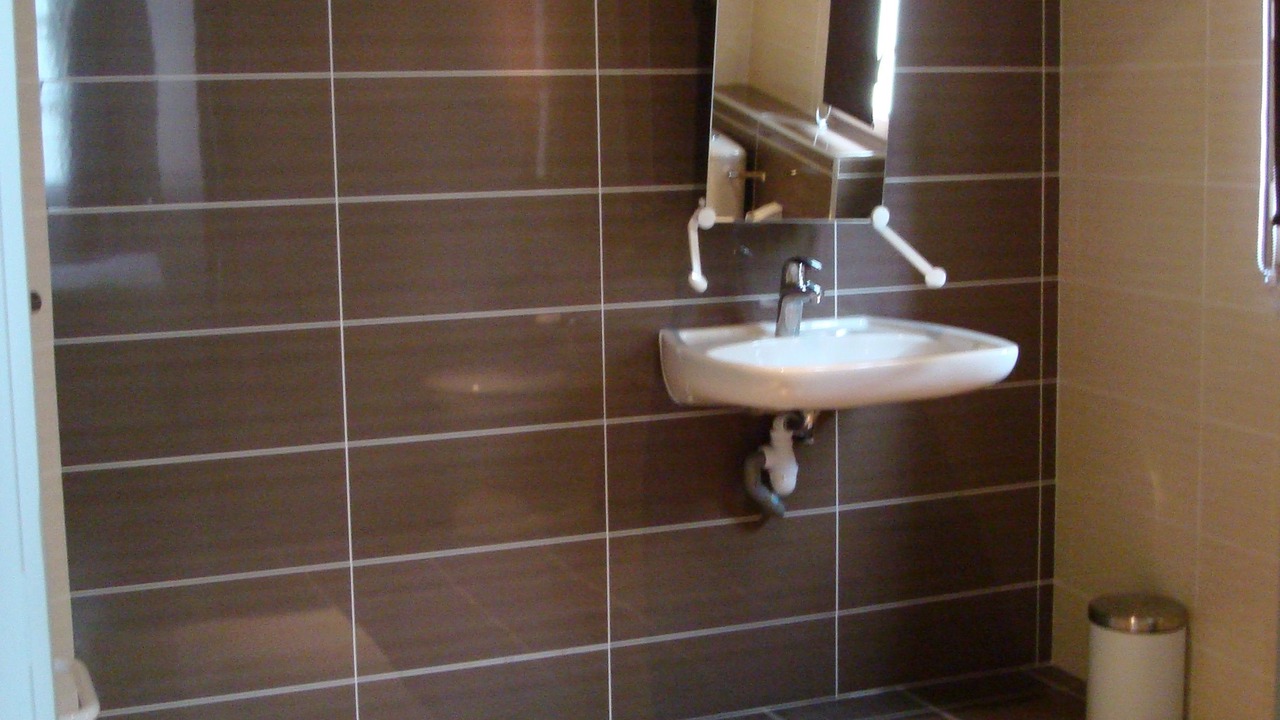 Photo of Bathroom in Cheville