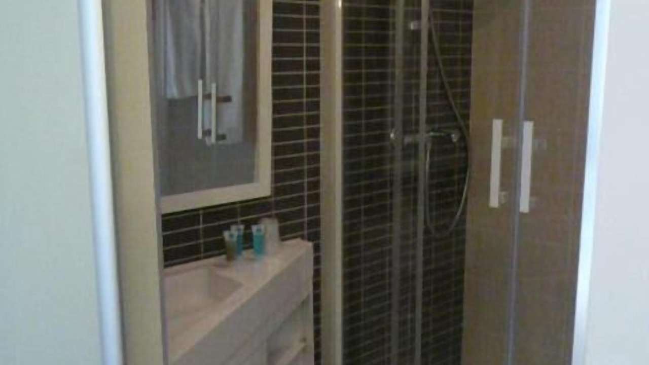 Photo of Others in Cheville