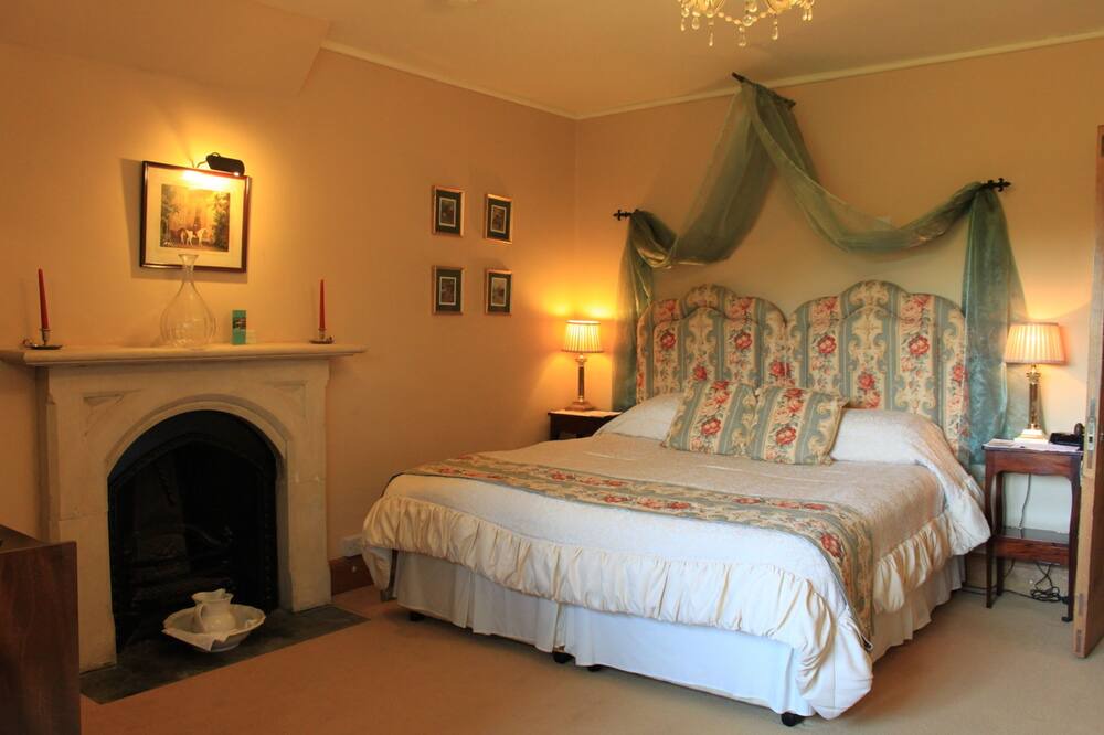 Photo of Bedroom in Lullington