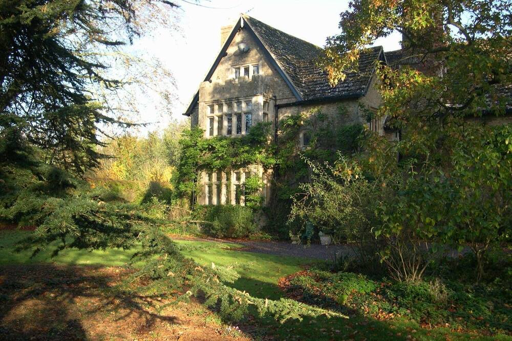 Photo of Outdoor in Lullington