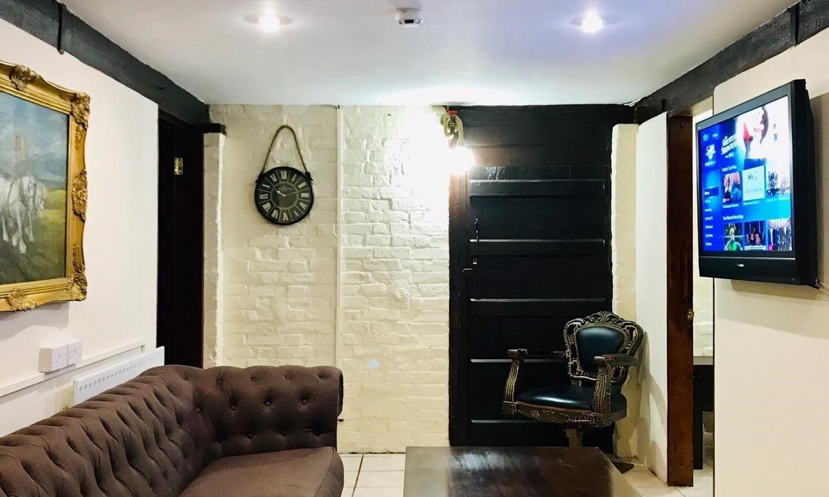 Photo of Outdoor in Tinsley Green