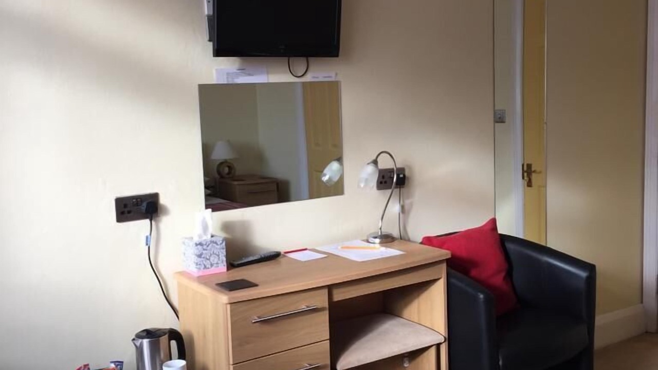 Photo of Bedroom in East Grinstead