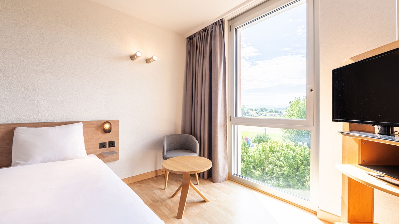 Photo of Bedroom in Lully