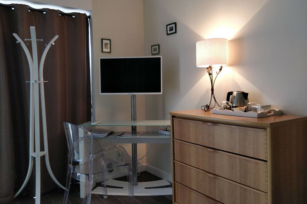 Photo of Bedroom in Les Moutiers-en-Retz
