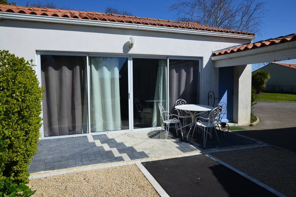 Photo of Bedroom in Les Moutiers-en-Retz