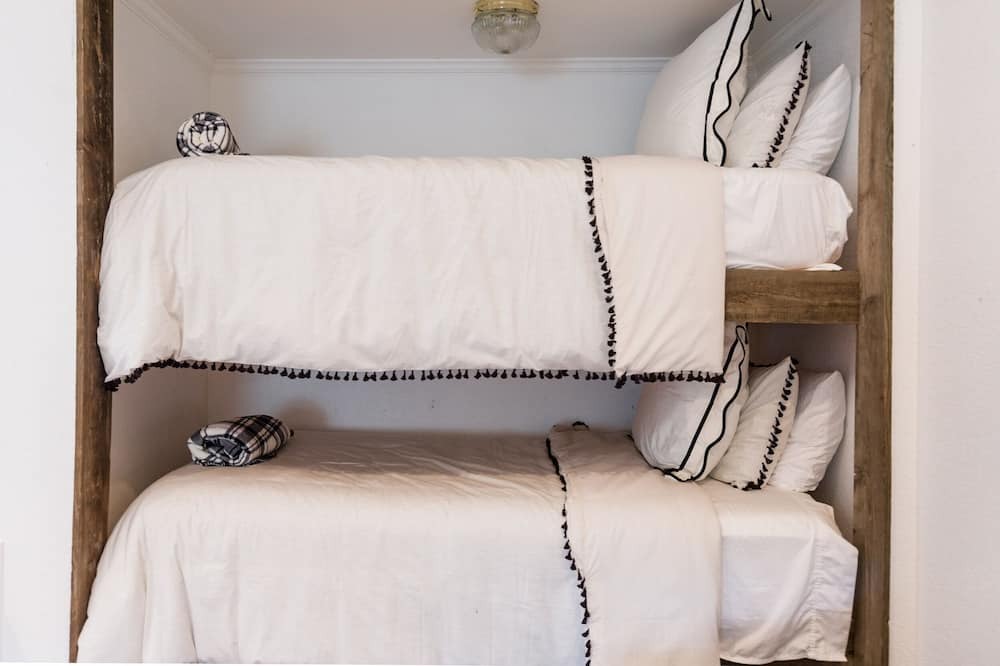 Photo of Bedroom in Crawford