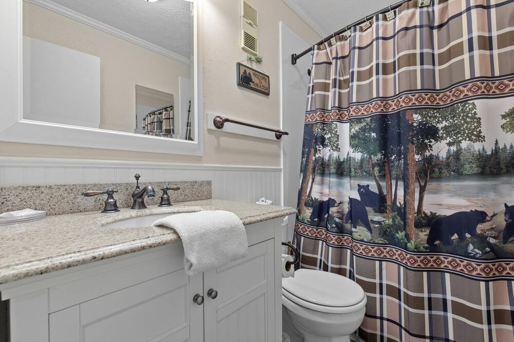 Photo of Bathroom in Chalet Village
