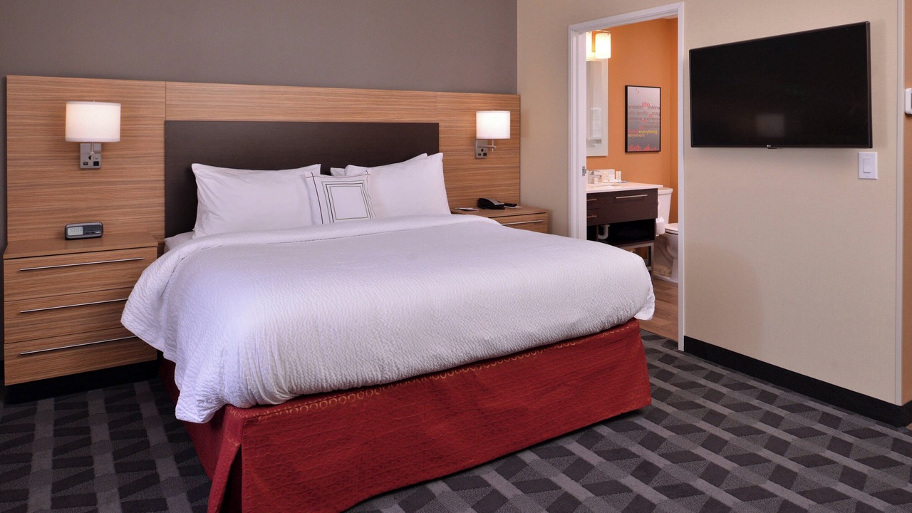 Photo of Bedroom in Chesterfield