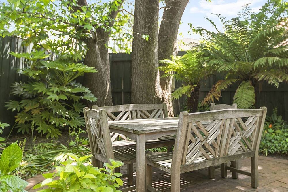 Photo of Outdoor in Malvern East