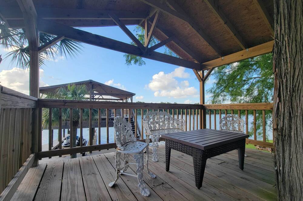 Photo of Patio Balcony in Barrett
