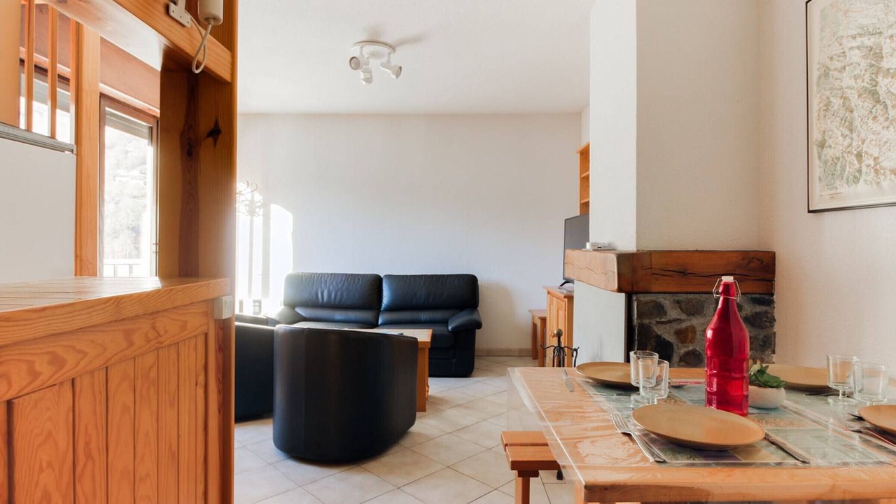 Photo of Livingroom in Esquieze-Sere
