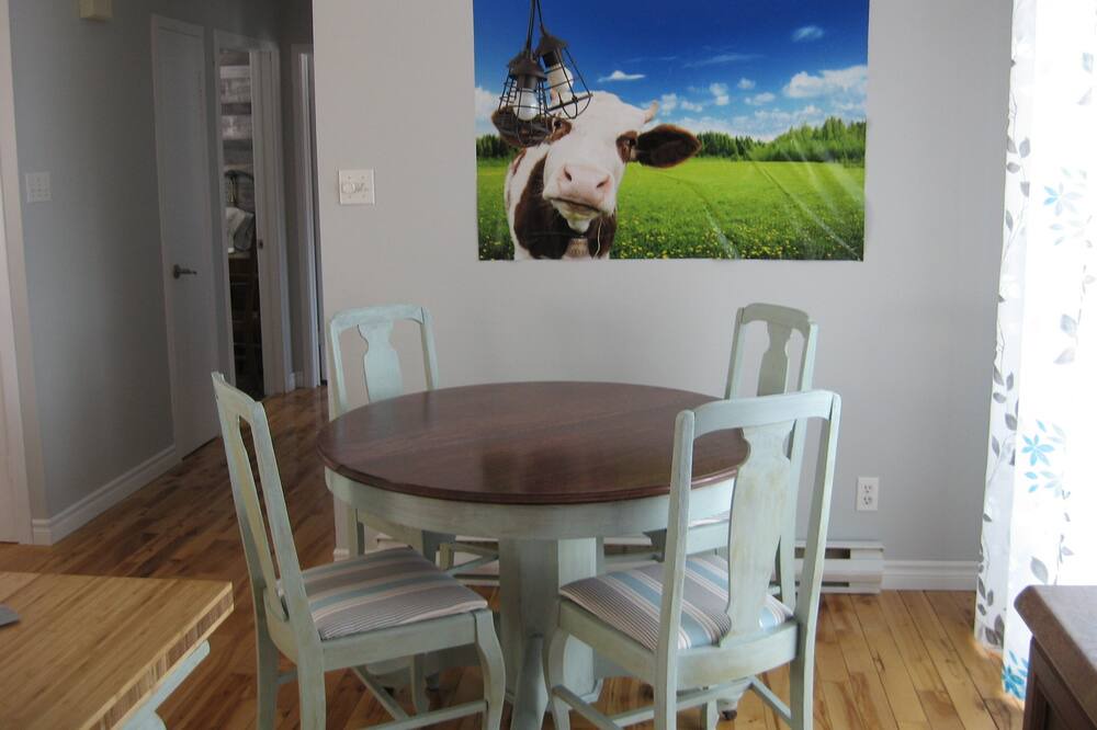 Photo of Kitchen in Saint-Henri-de-Taillon