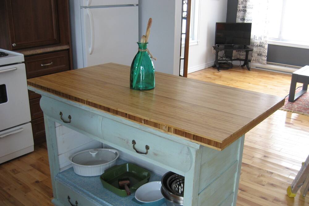 Photo of Kitchen in Saint-Henri-de-Taillon