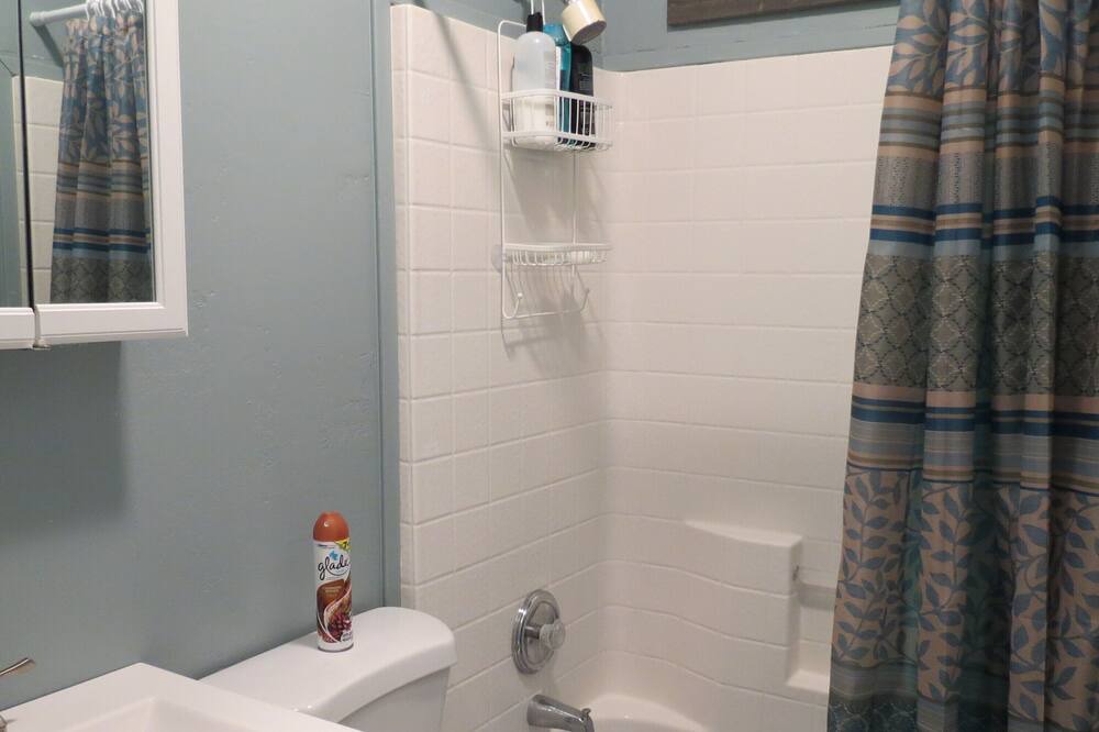 Photo of Bathroom in Tonto Basin