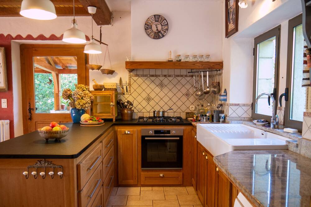 Photo of Kitchen in Prats-du-Perigord
