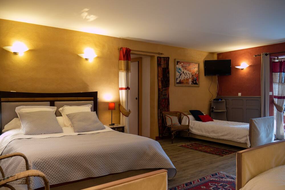Photo of Bedroom in Prats-du-Perigord