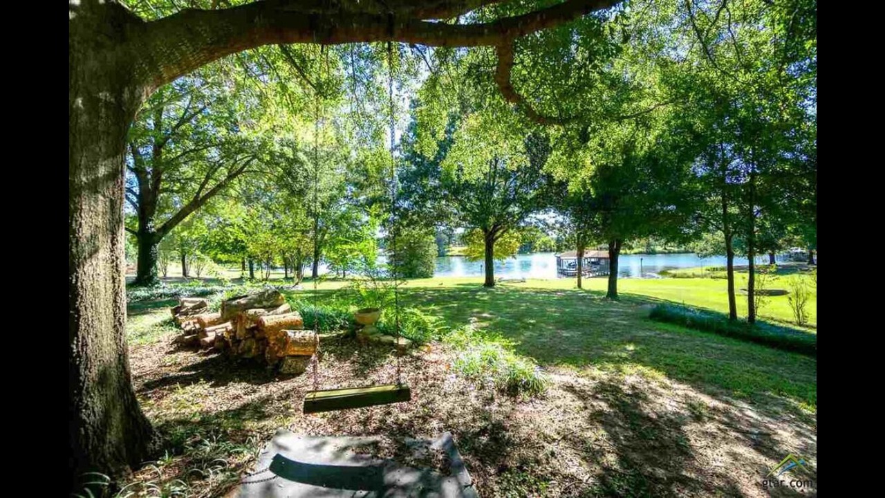 Photo of Outdoor in Dogwood