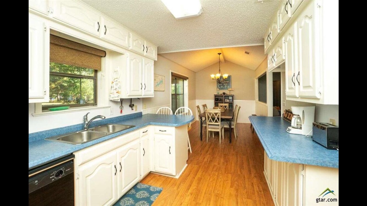 Photo of Kitchen in Dogwood