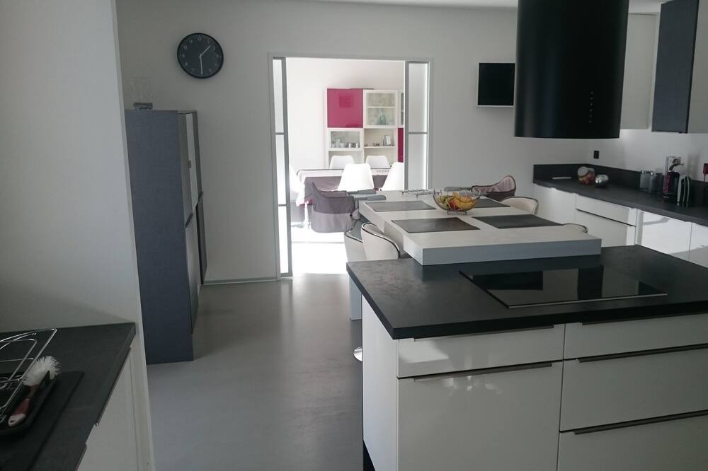 Photo of Kitchen in Aubais