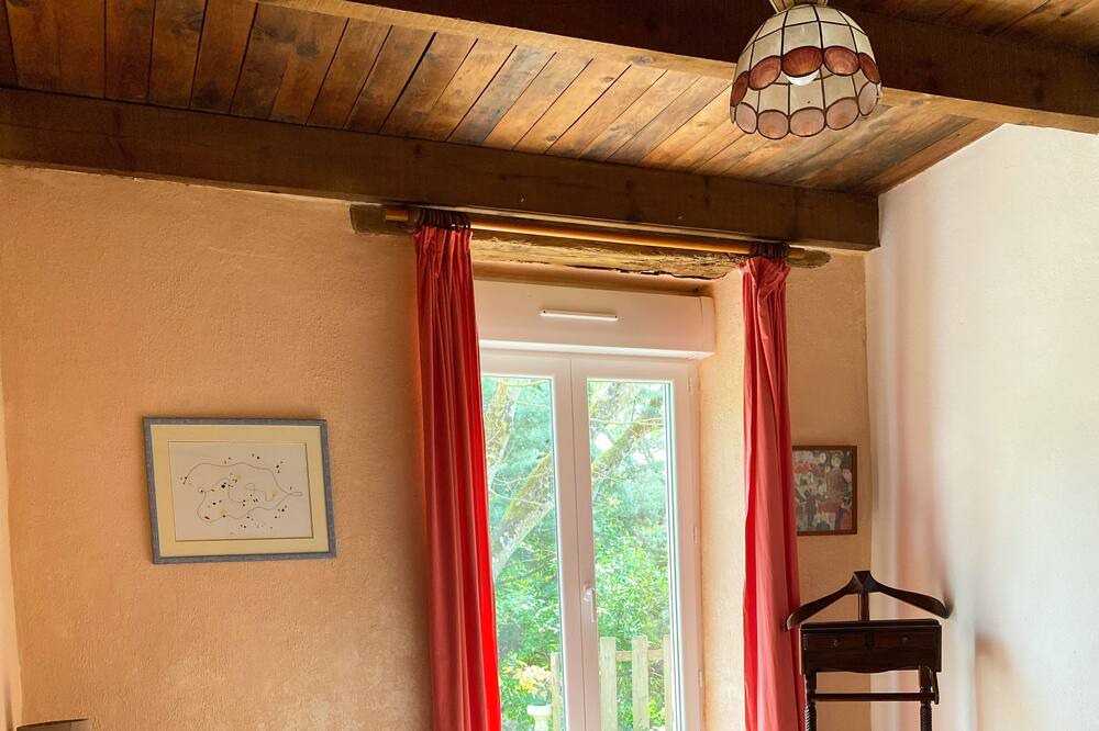 Photo of Bedroom in Beauville