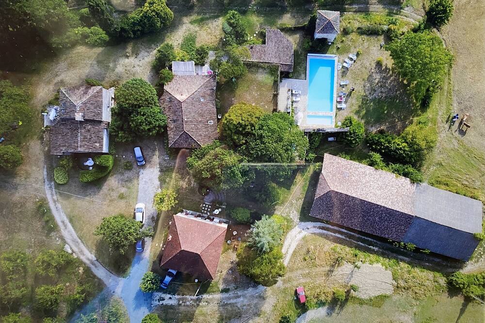 Photo of Outdoor in Beauville