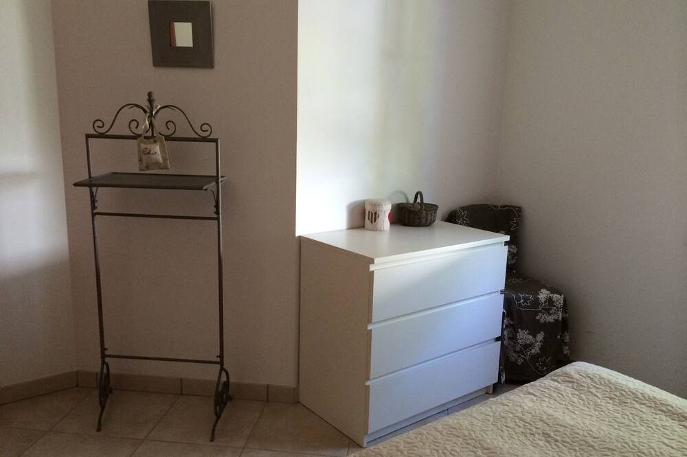 Photo of Bedroom in Pornic